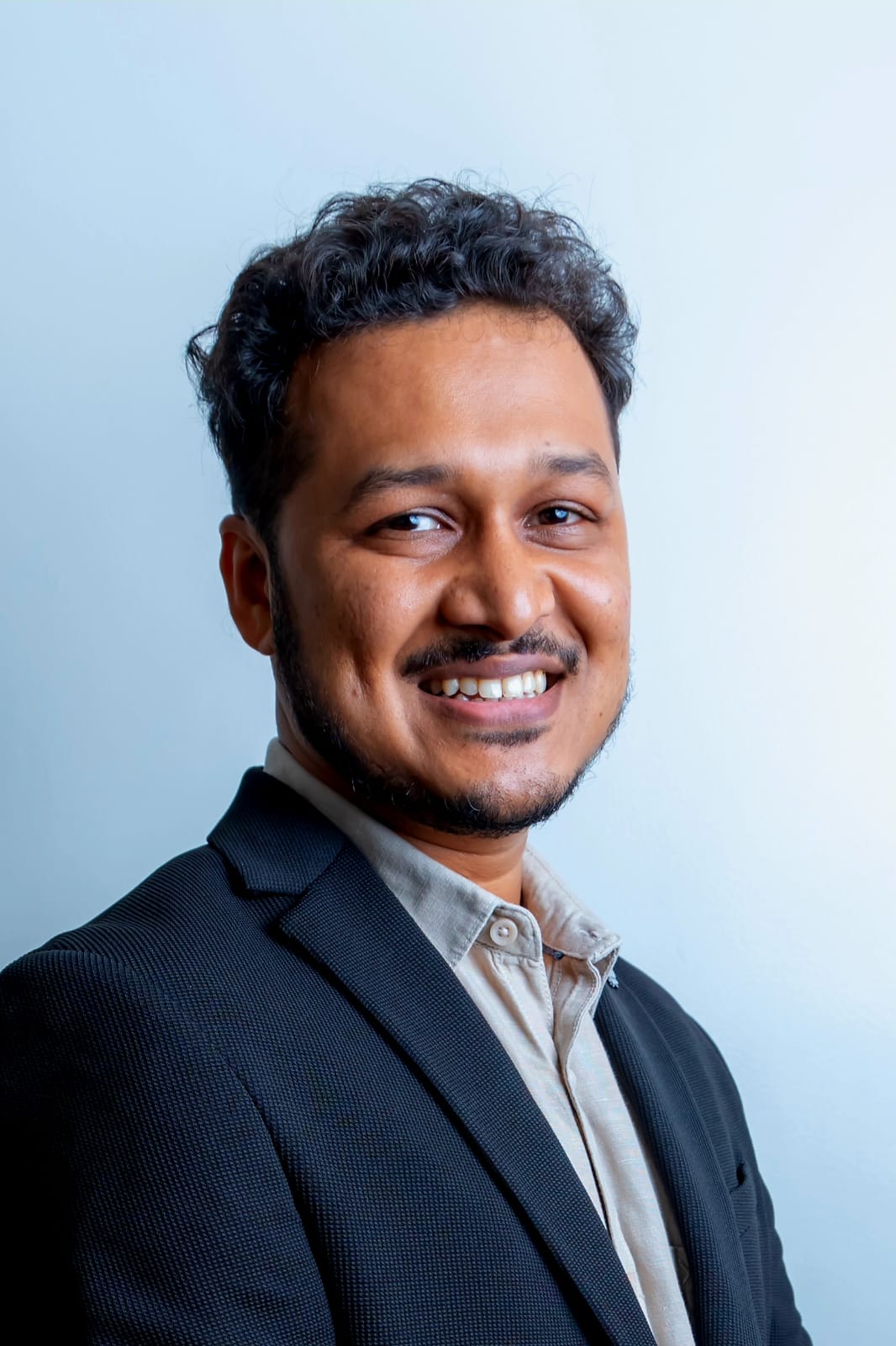 Dr. Sunny Sancheti